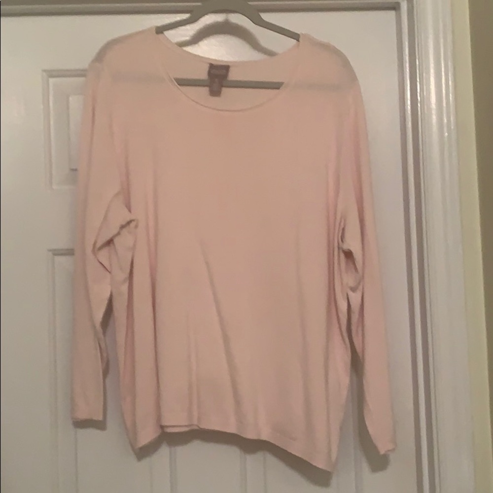 Light weight sweater